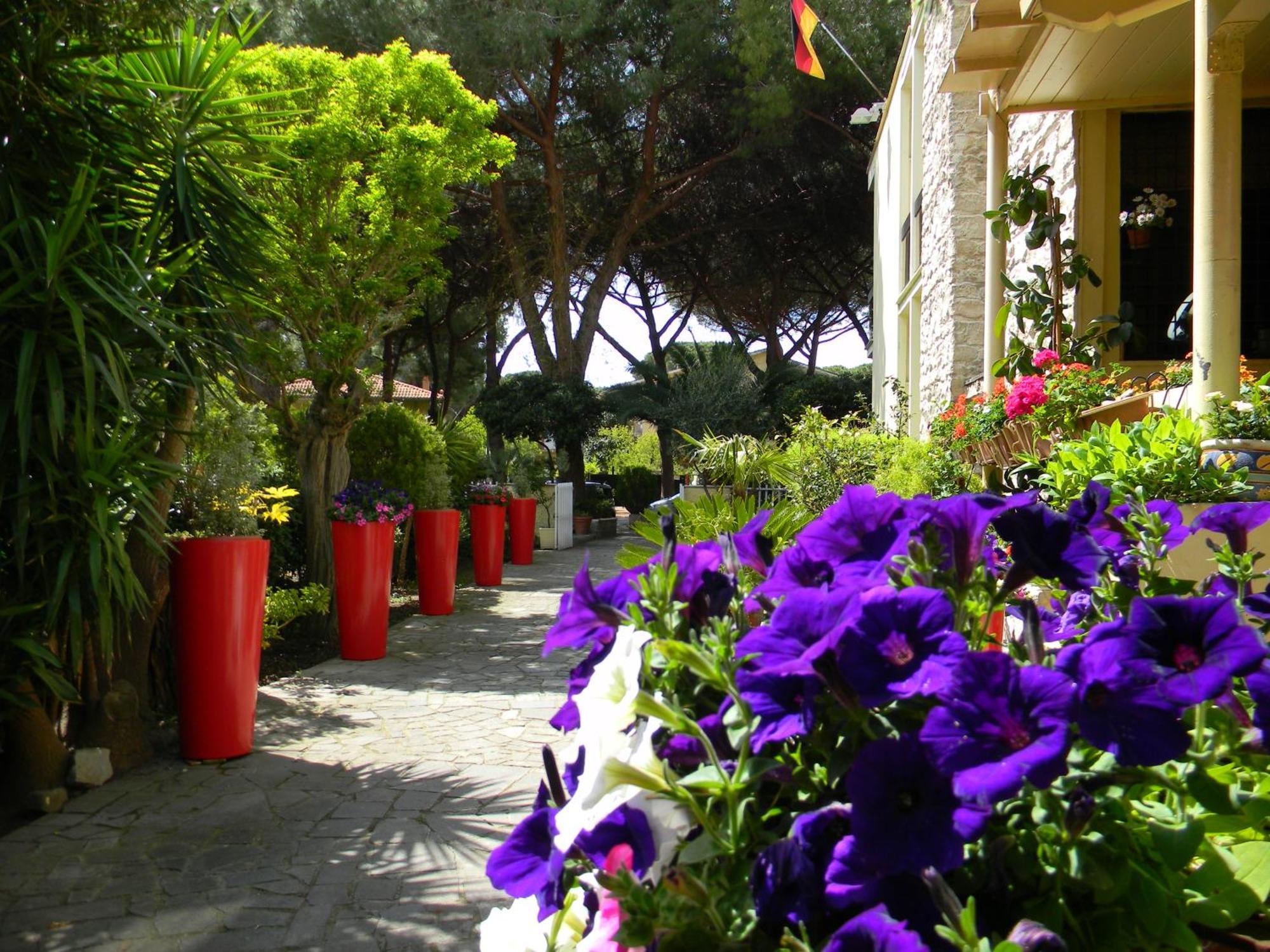 Hotel La Torraccia Tarquinia Buitenkant foto