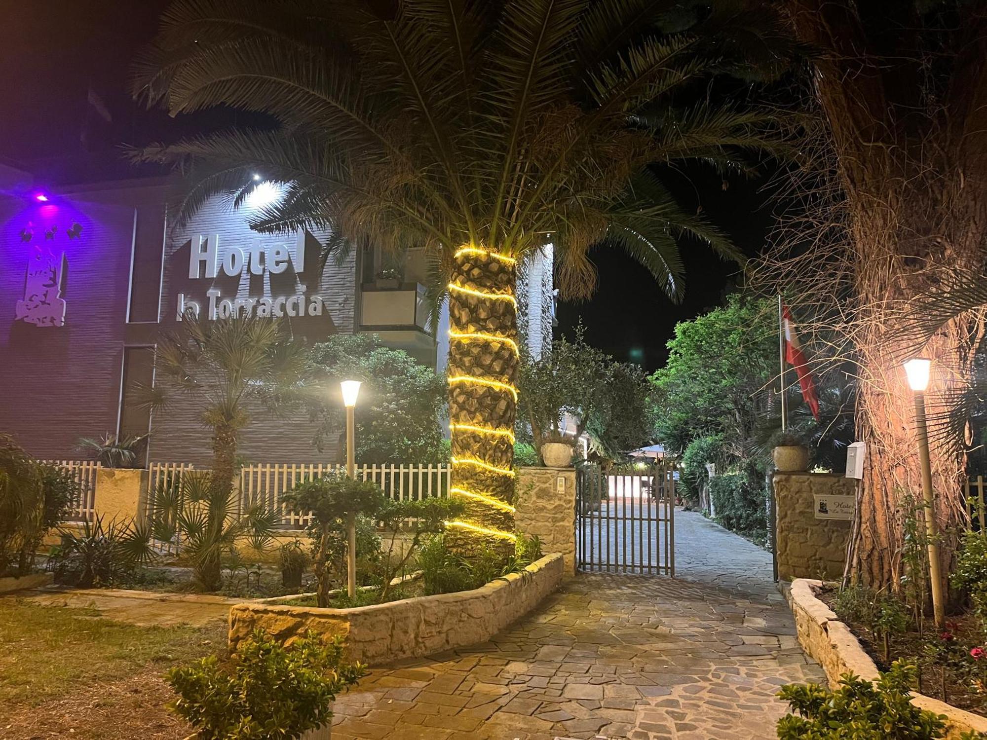 Hotel La Torraccia Tarquinia Buitenkant foto