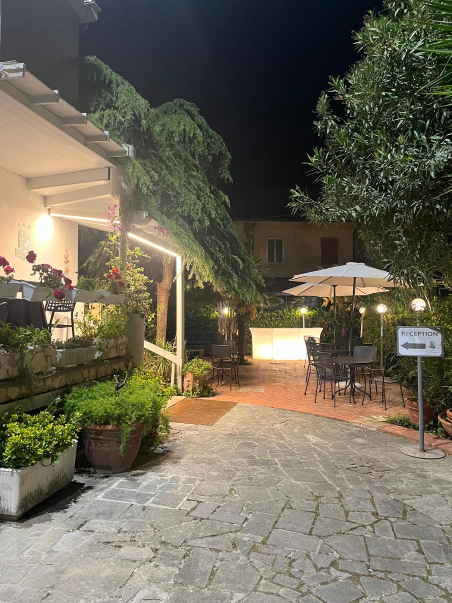 Hotel La Torraccia Tarquinia Buitenkant foto