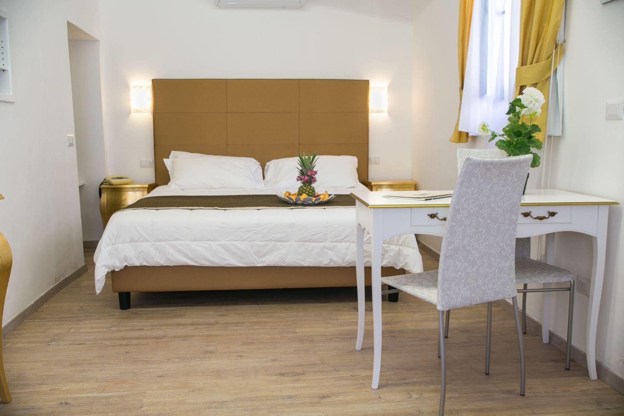 Hotel La Torraccia Tarquinia Buitenkant foto