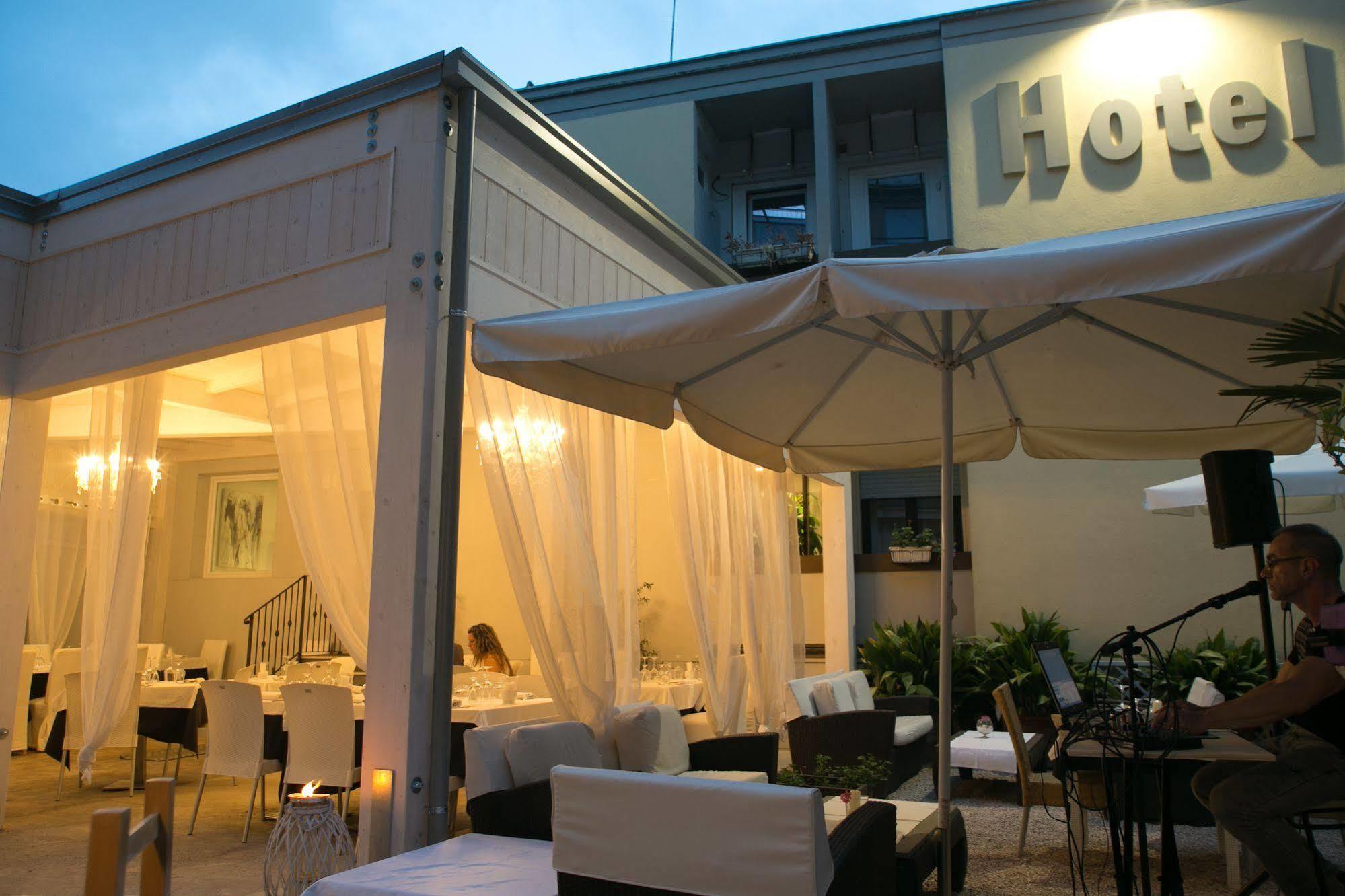 Hotel La Torraccia Tarquinia Buitenkant foto